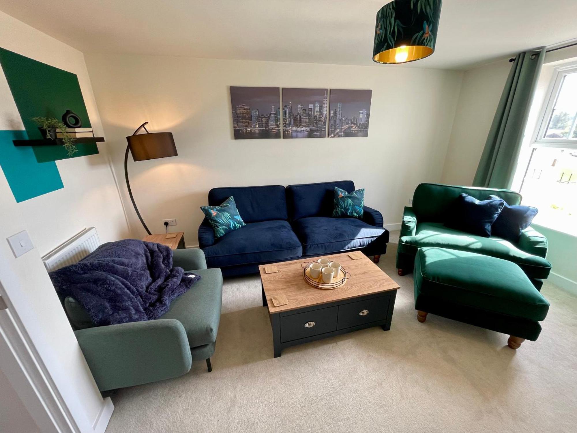 3-Bedroom Luxury Stay With Free Parking Маркет Харбъро Екстериор снимка